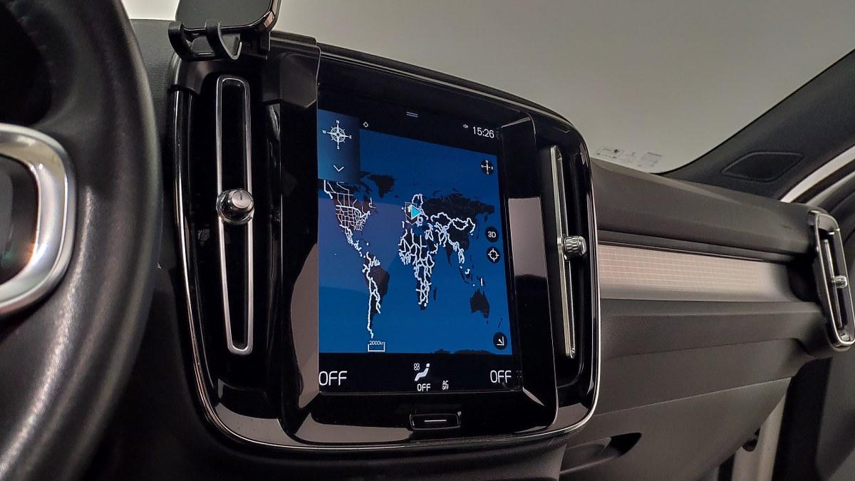 VOLVO Xc40 T2 Geartronic Momentum Pro