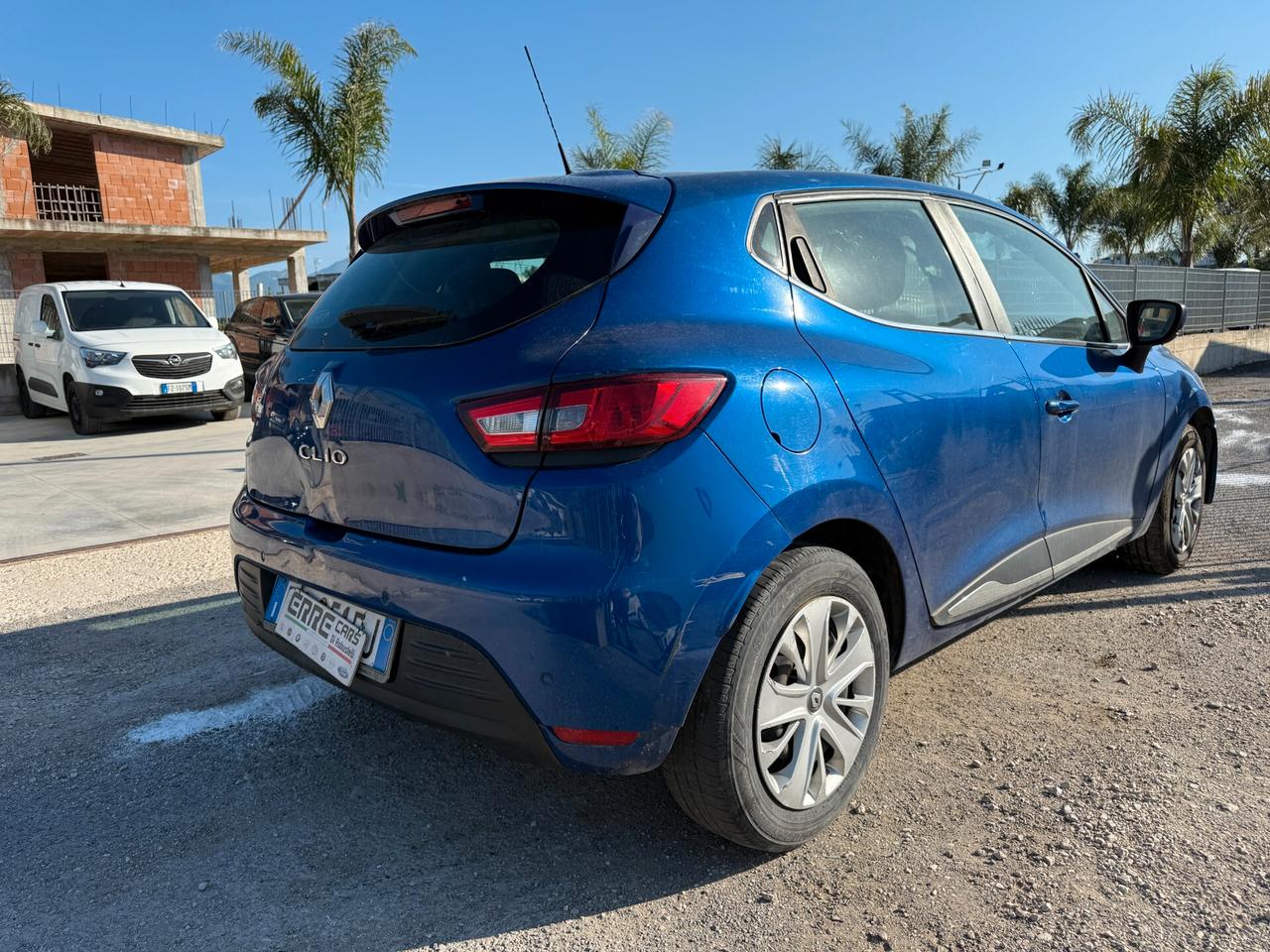RENAULT CLIO ANNO 2018 1.5 DIESEL 75 CV *SINISTRATA