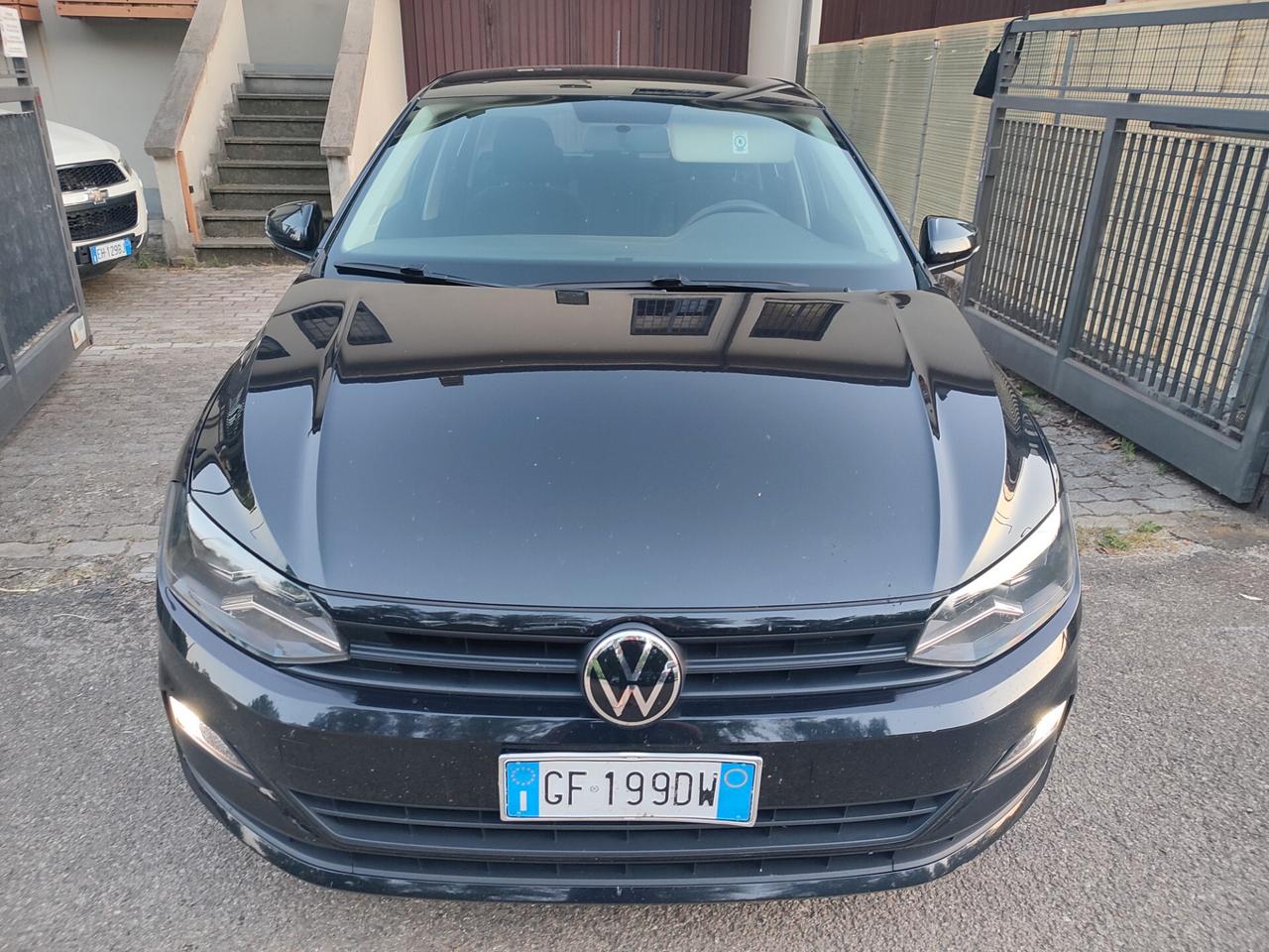 VOLKSWAGEN POLO DEL 2021 TGI A METANO DI CASA