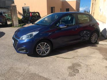 Peugeot 208 BlueHDi 75 5 porte Allure