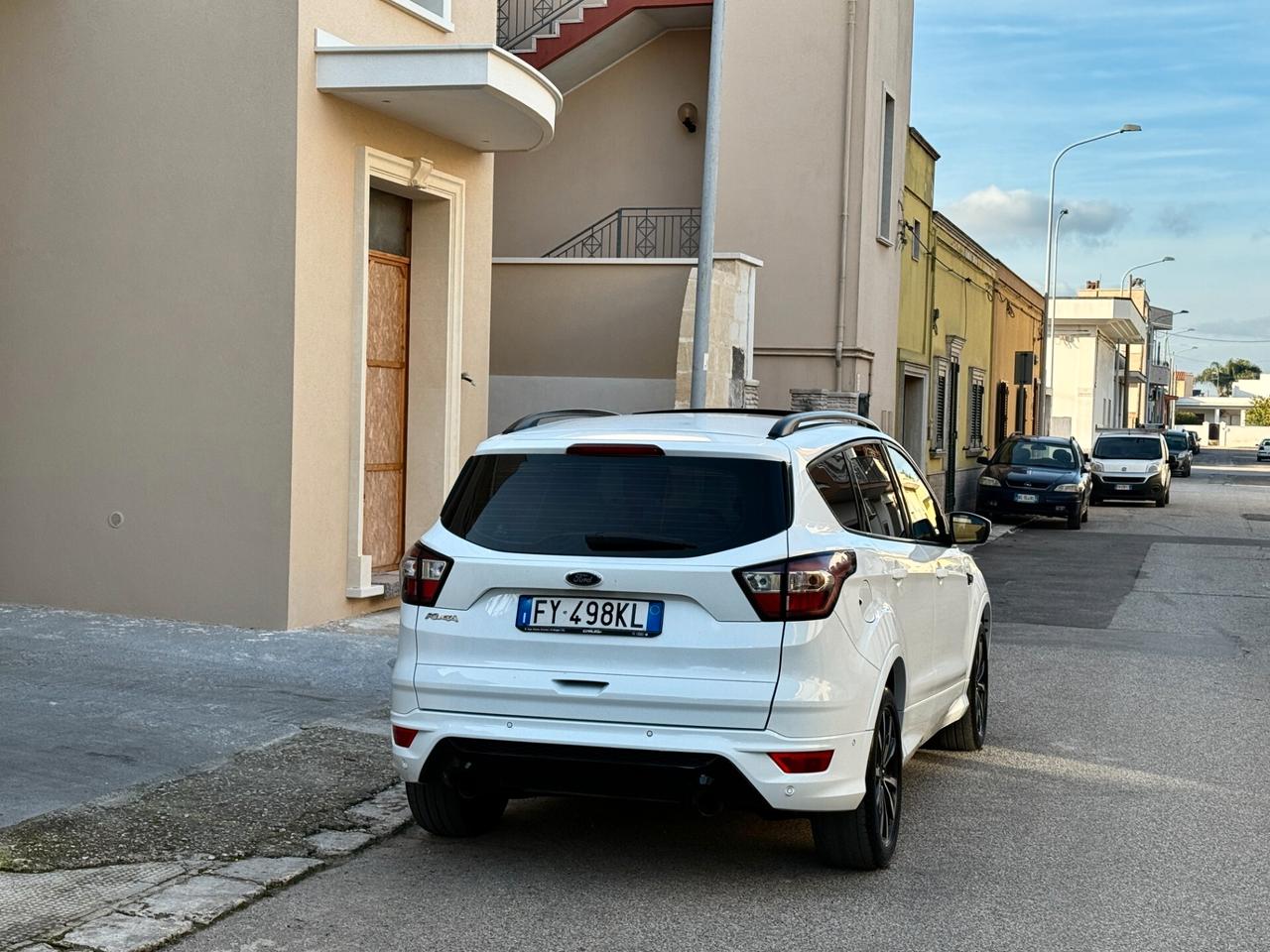 Ford Kuga 2.0 TDCI 120 ST-Line Tetto apribile