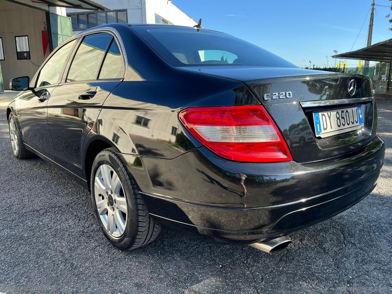 MERCEDES-BENZ C 220 CDI BlueEFFICIENCY Classic