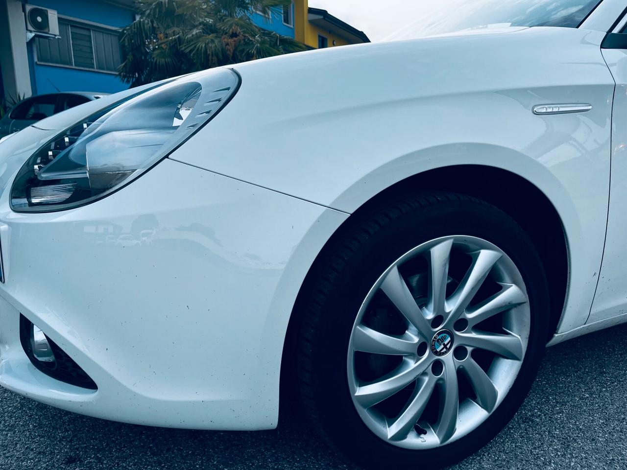 Alfa Romeo Giulietta 1.6 JTDm-2 105 CV Distinctive