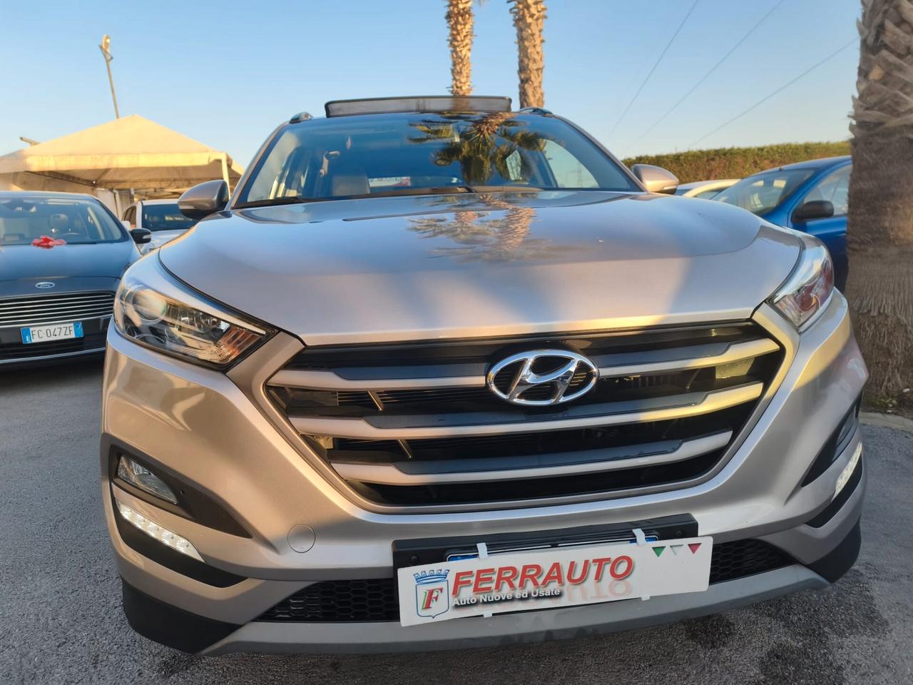 HYUNDAI TUCSON 1.6CRDI 116CV XTECH TETTO APRIBILE