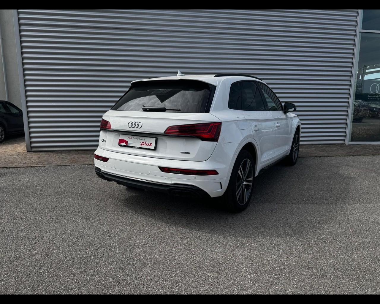 AUDI Q5 55 TFSIe S-TRONIC QUATTRO S-LINE PLUS