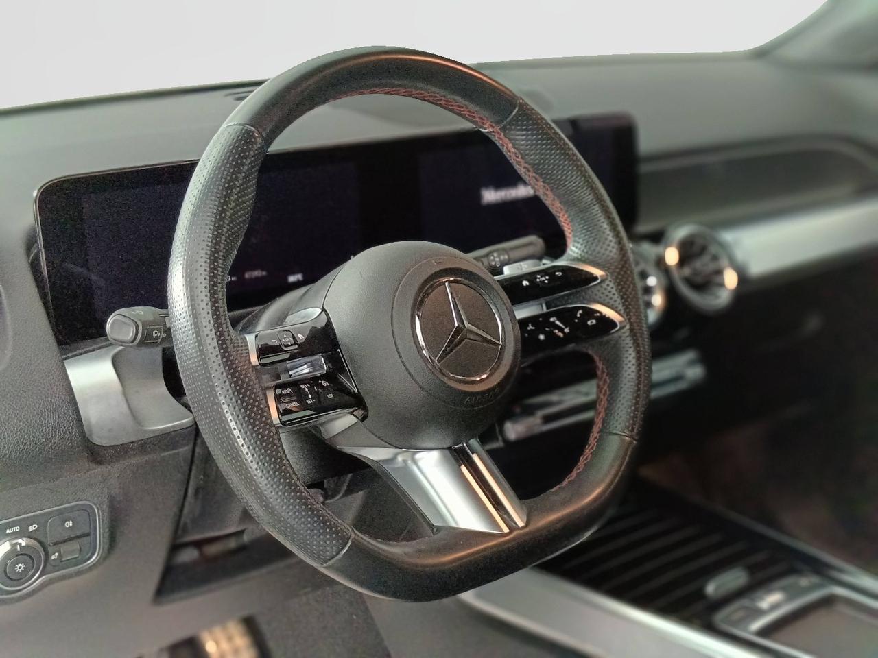 Mercedes-Benz GLB - X247 2023 - GLB 200 d AMG Line Advanced Plus auto