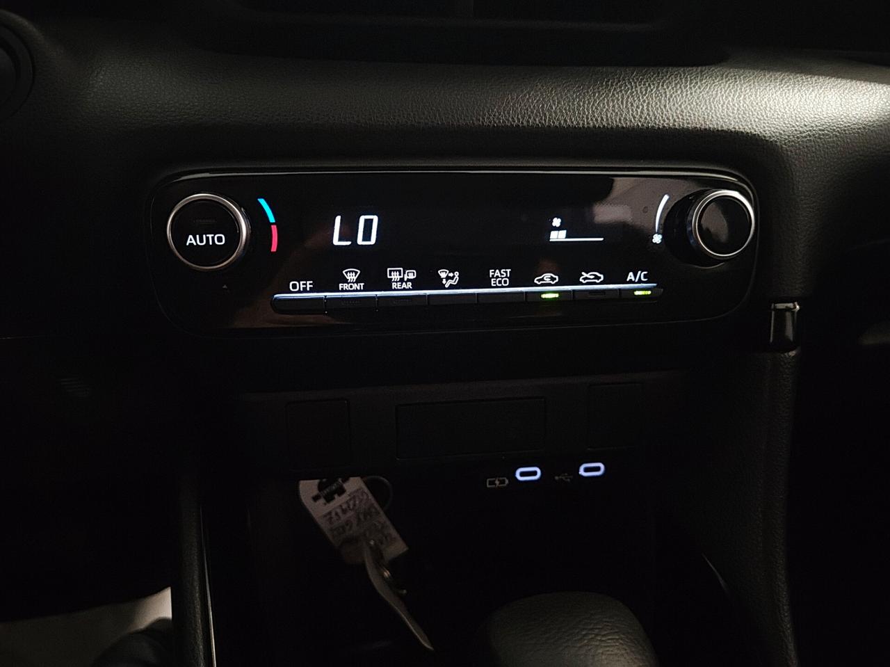 Toyota Yaris 1.5 Hybrid 5 porte Trend