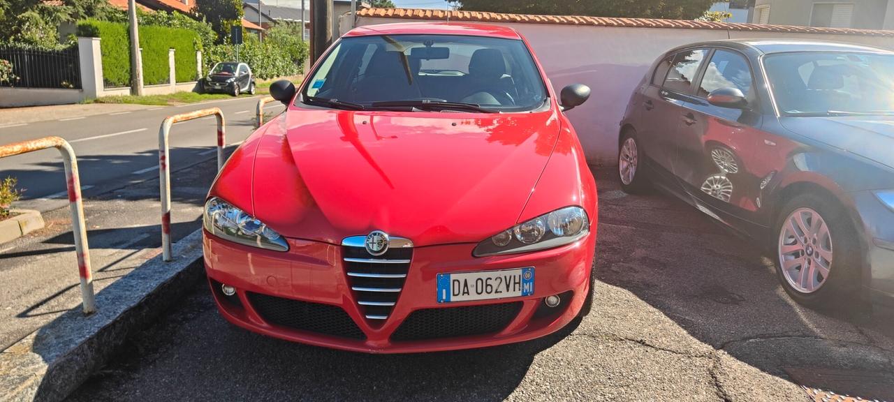 Alfa Romeo 147 1.9 JTD M-JET 16V 3 porte Dist.