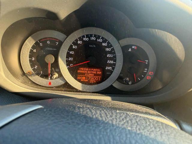 TOYOTA RAV 4 MY23 179,001km RAV4 2.2 D-4D 177 CV Luxury Bellissima