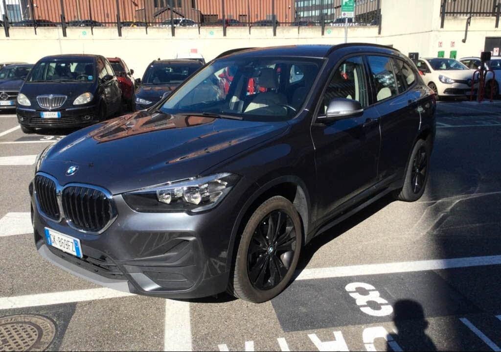 Bmw X1 16D 115CV S-DRIVE 6M. ( PELLE - SENSORI POST. CERCHI 18 )