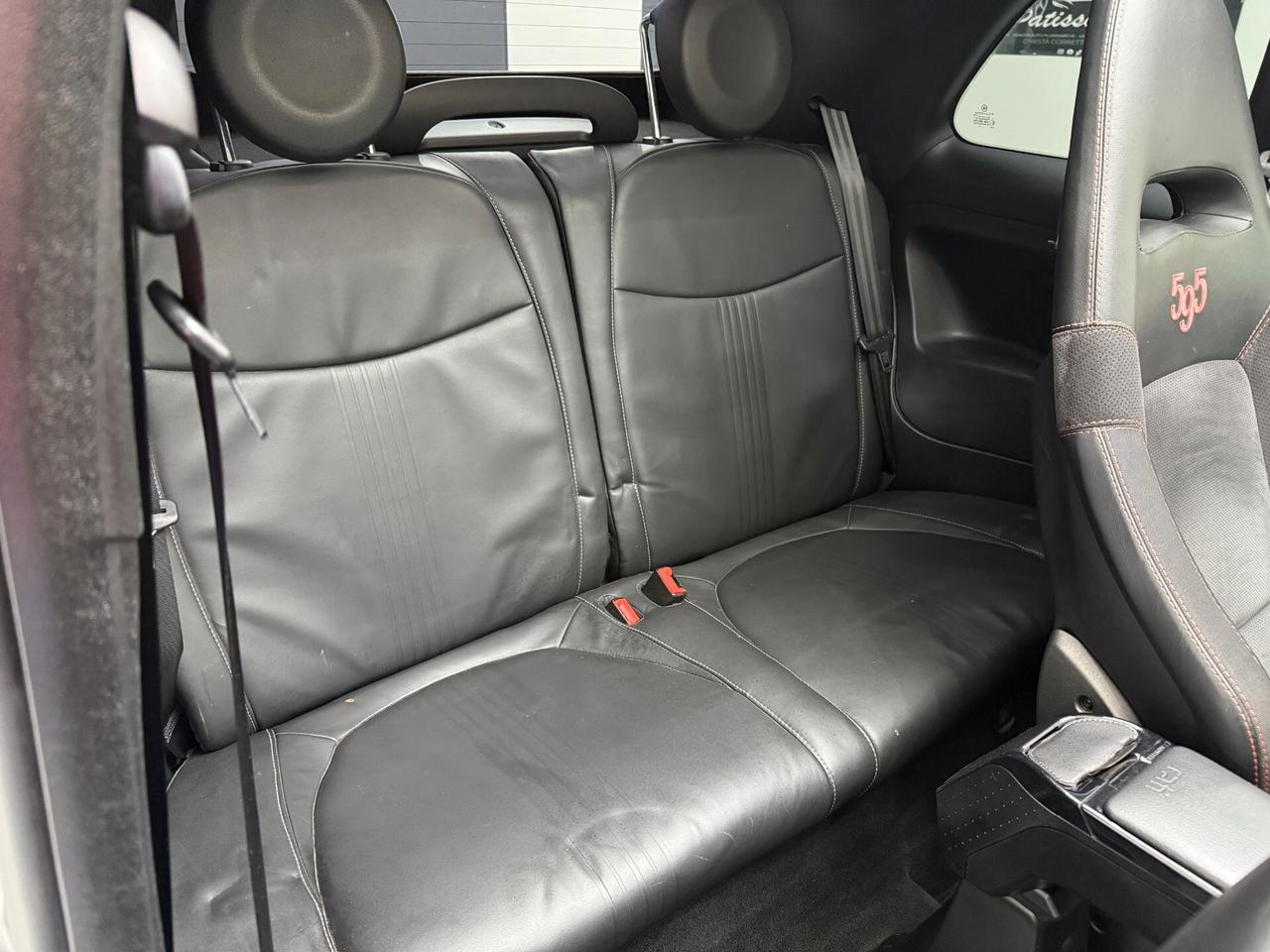 Abarth 595 C 1.4 Turbo T-Jet 160 CV MTA Competizione