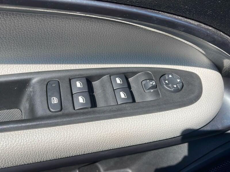FIAT 600 IV 2023 1.2 hybrid La Prima 110cv auto