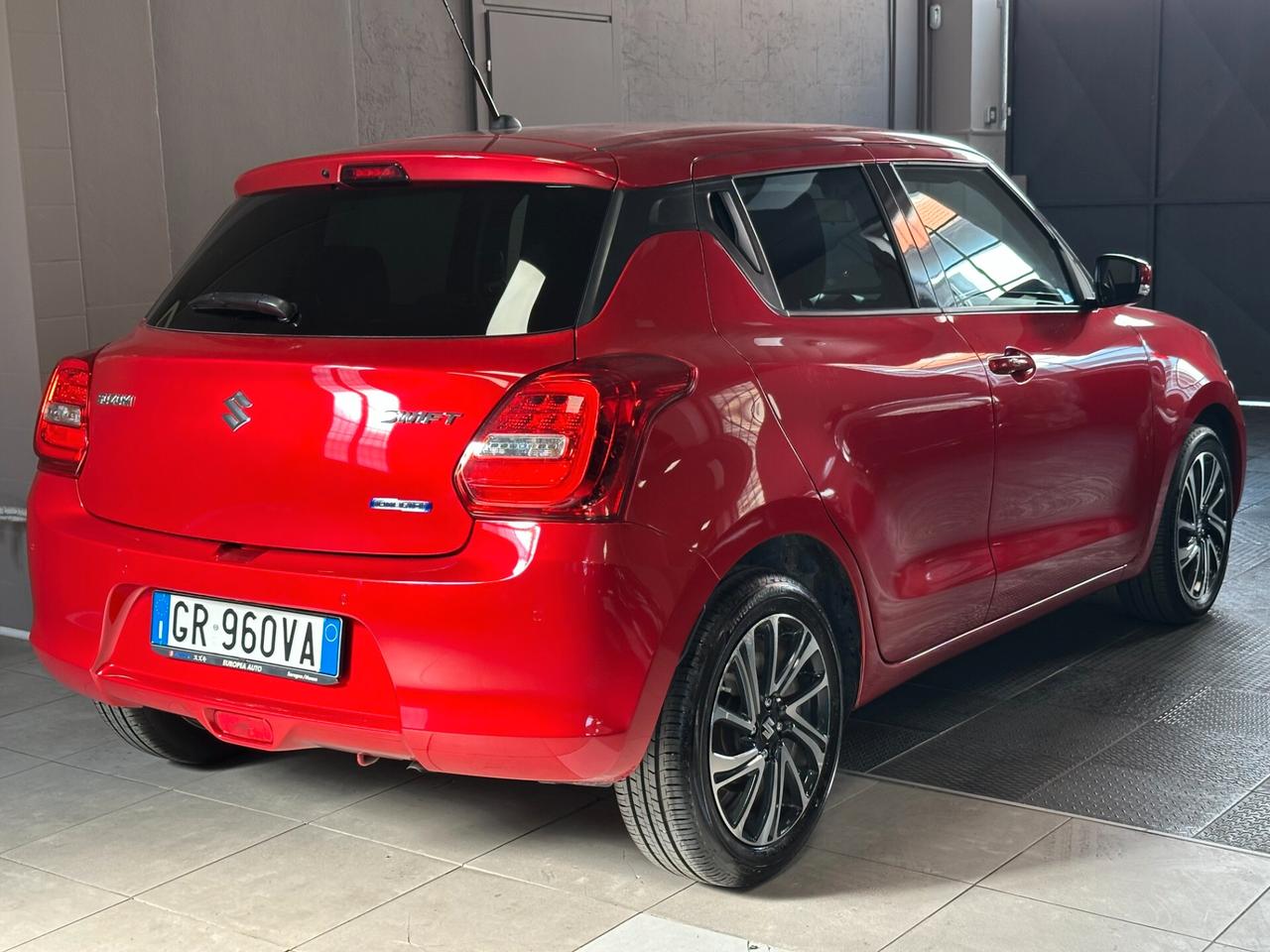 Suzuki Swift 1.2 Hybrid CVT Top Automatica
