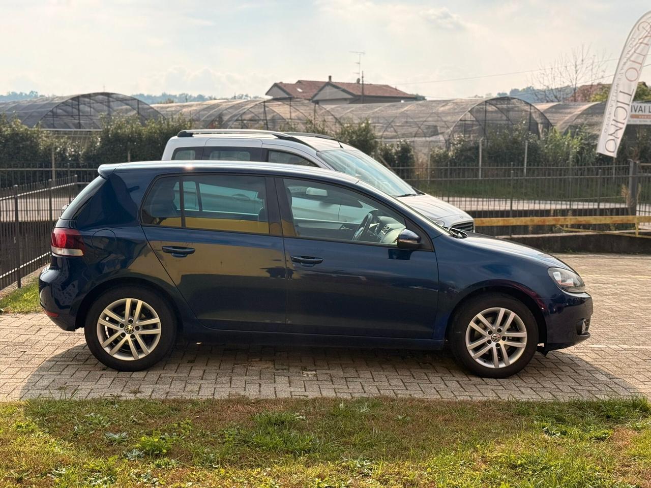 Volkswagen Golf 1.6 TDI DPF 5p. Highline