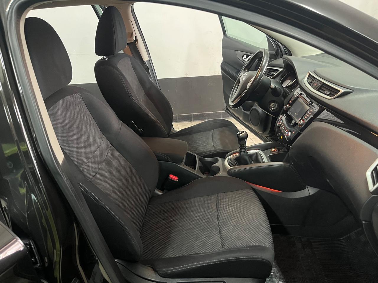 Nissan Qashqai 1.5 dCi Tekna 98000 km 2016