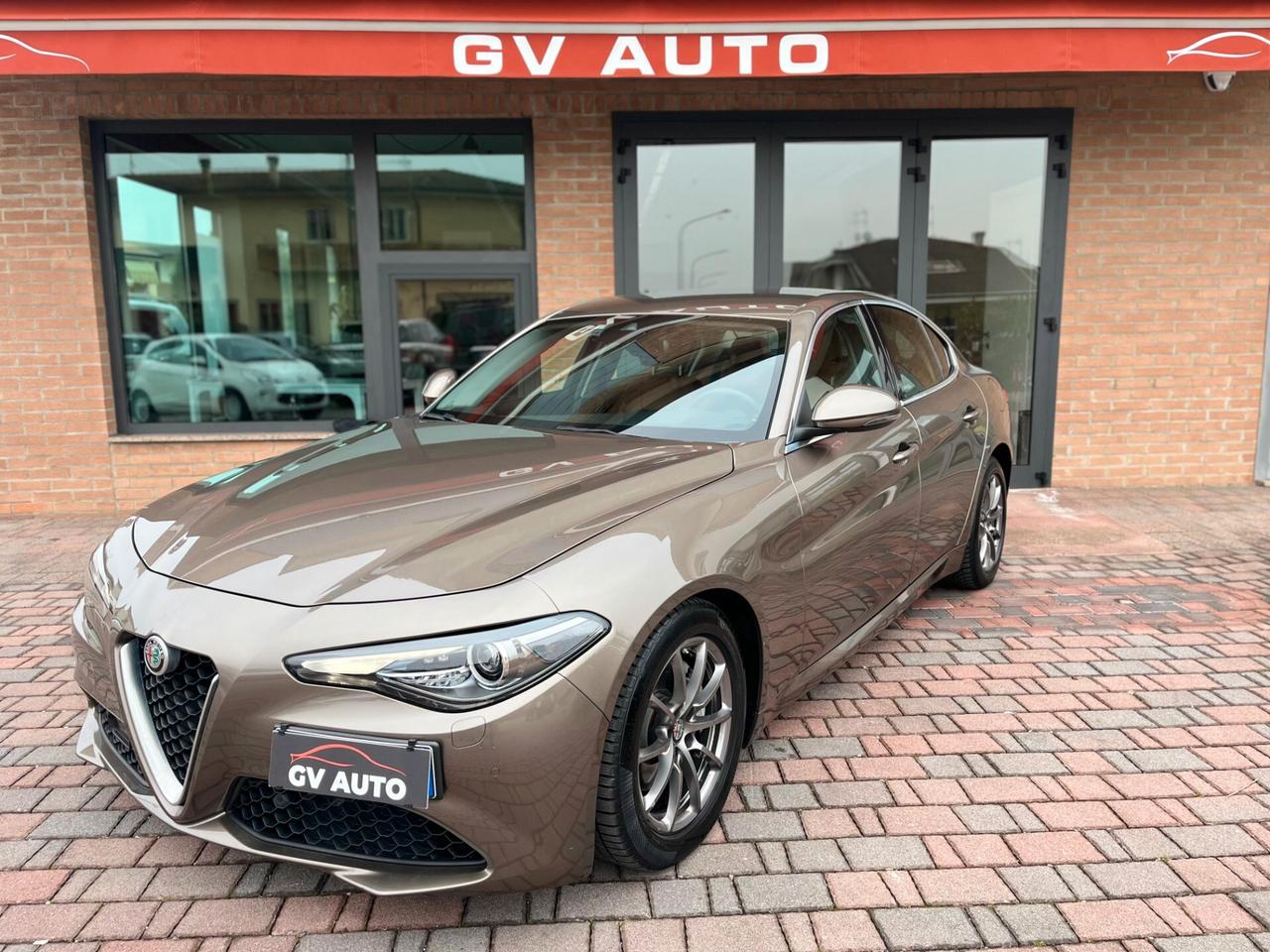 Alfa Romeo Giulia 2.2