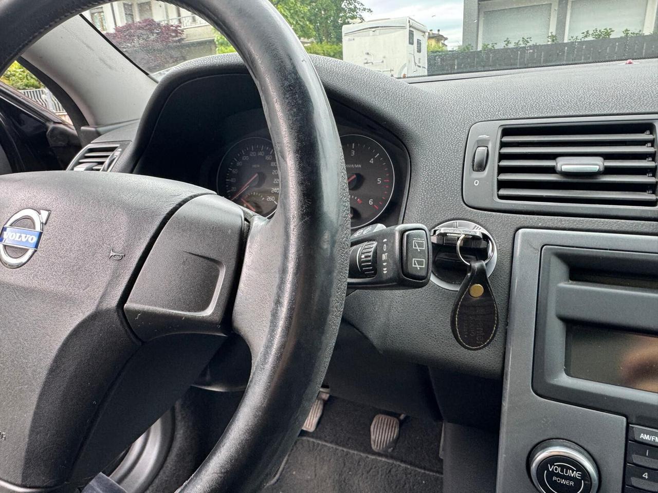 VOLVO V50 1.6 DIESEL DRIVE POLAR EURO 4 –