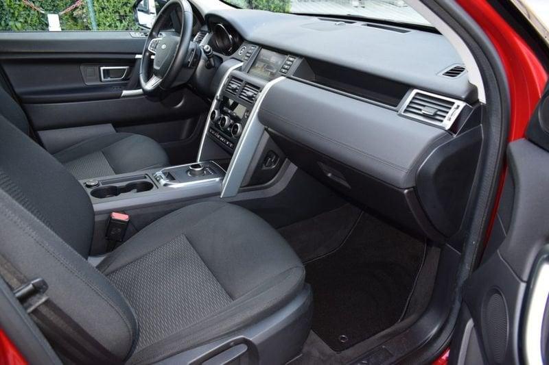 Land Rover Discovery Sport 2.0 TD4 150 CV AWD AUTO SE vettura 7 POSTI
