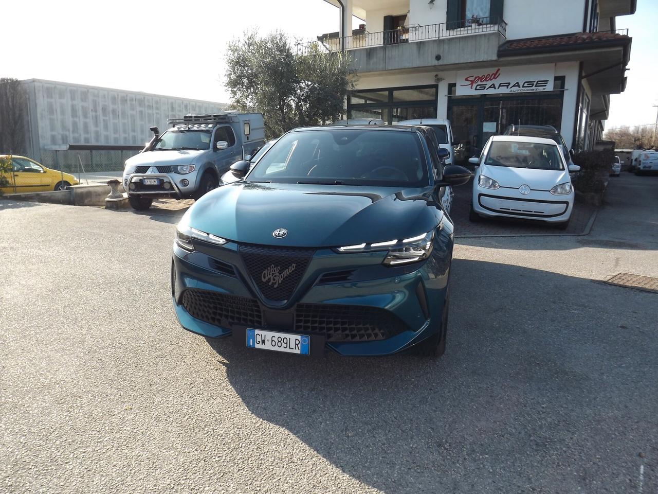 Alfa Romeo Junior 1.2 136 CV Hybrid eDCT6 Speciale