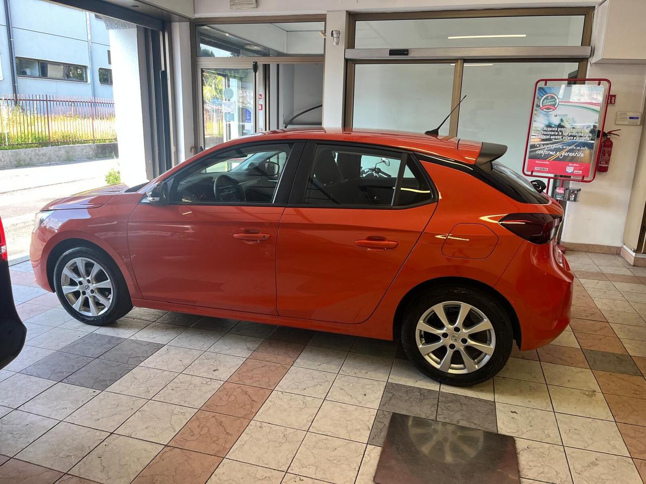 Opel Corsa V2023 1.2 Edition s