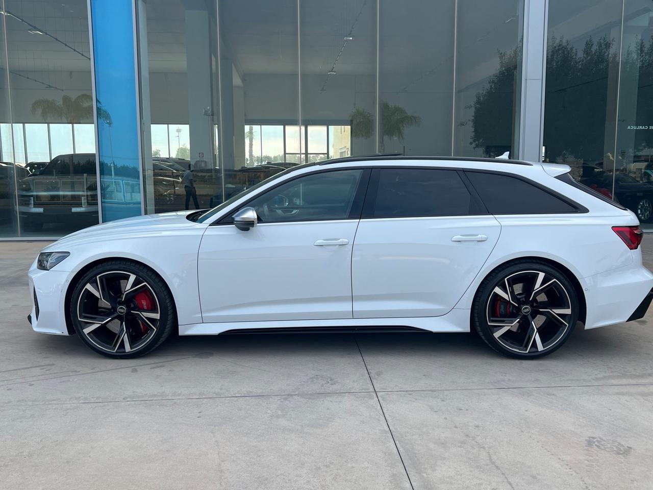 Audi RS6 Avant 4.0 TFSI V8 quattro tiptronic - possibilità noleggio no scoring