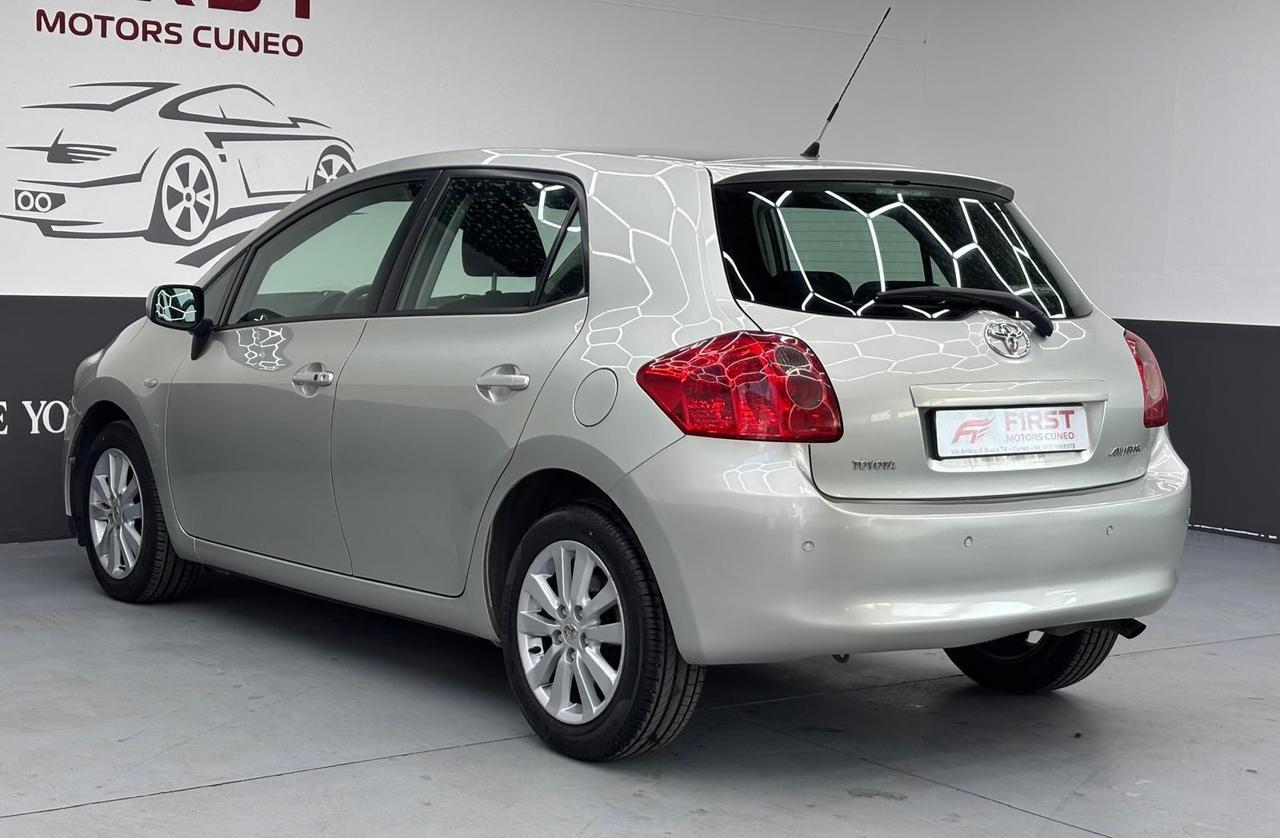Toyota Auris 1.6 5 porte Sol