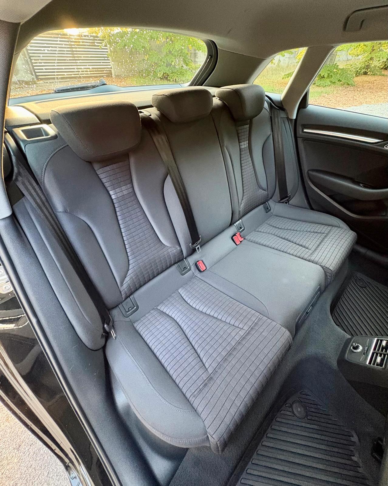 Audi A3 SPB 1.6 TDI 116 CV Sport
