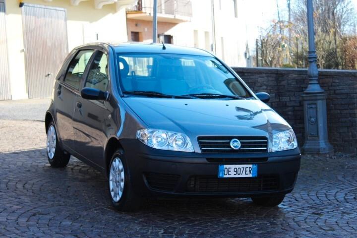 Fiat Punto Classic 1.2 5 porte MOTORE FIRE EX PENSIONATA GOMME 4 STAGIONI DA VETRINA