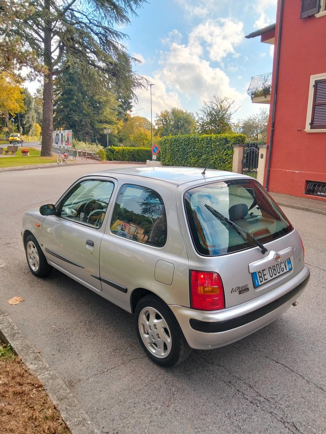 Nissan Micra Automatica