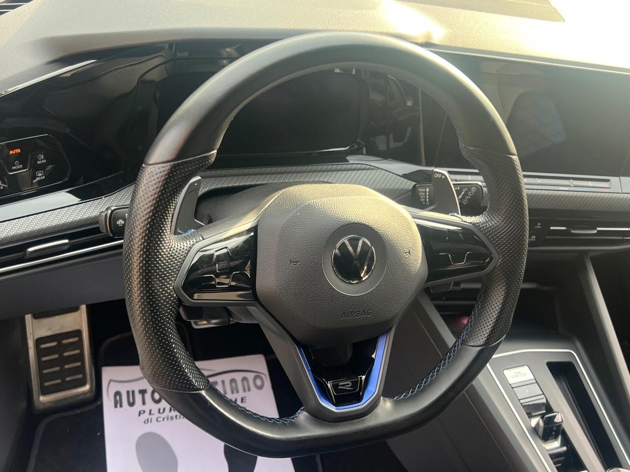 Volkswagen Golf 2.0 R