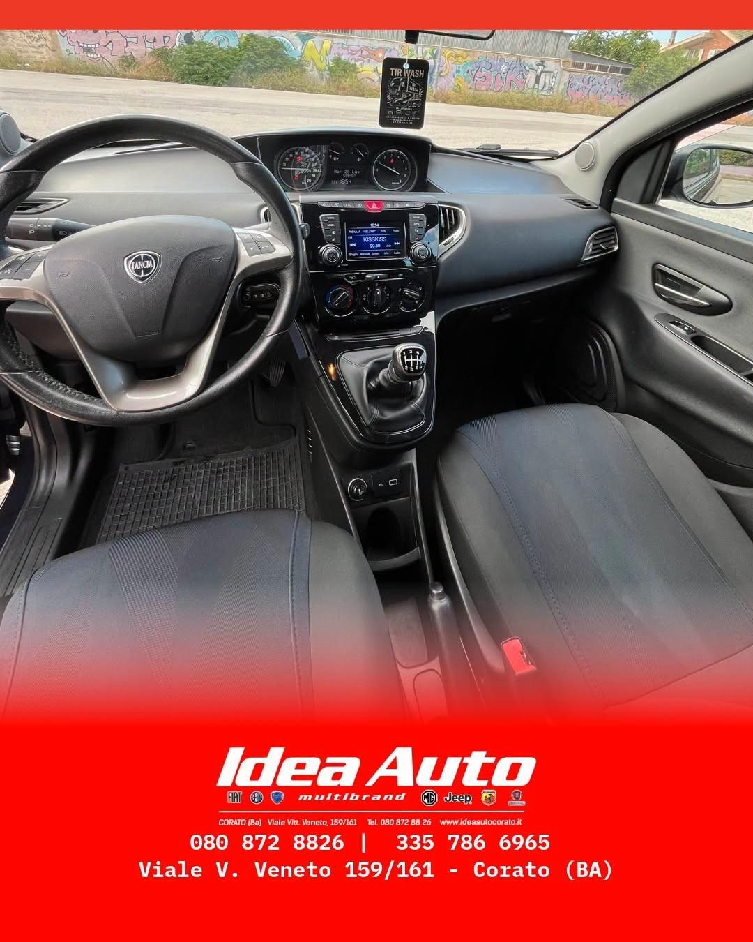 Lancia Ypsilon 1.0 FireFly 5 porte S&S Hybrid Ecochic Gold
