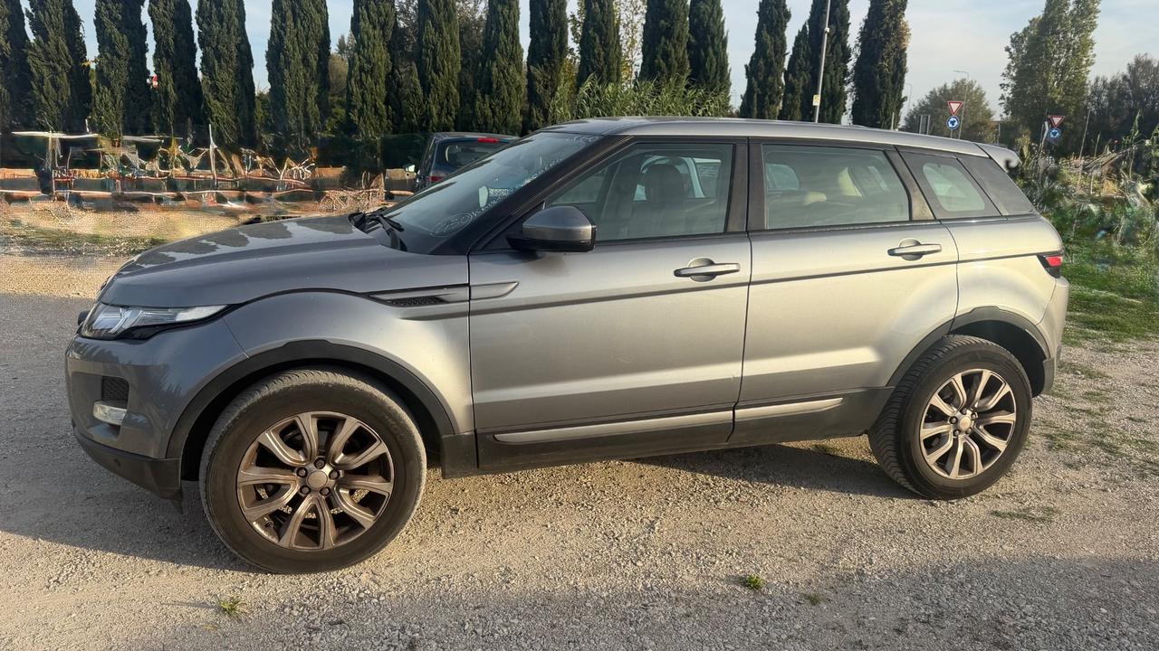 Land Rover Range Evoque 2.2 TD4 5p. Prestige