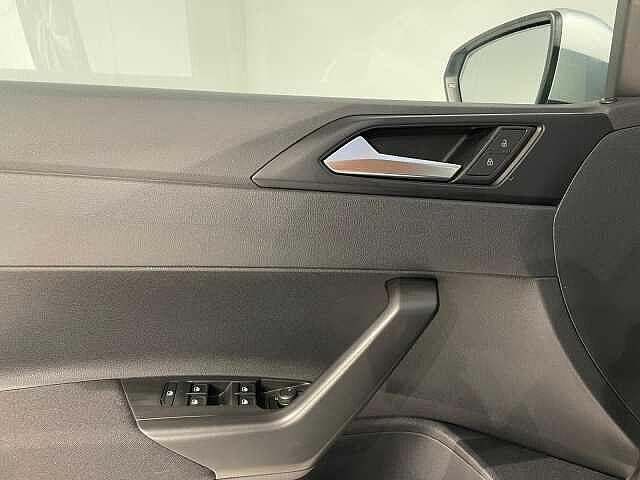 Volkswagen Polo 6ª serie 90CV 1.0TGI 5p. Trendline - NEOPATENTATI -