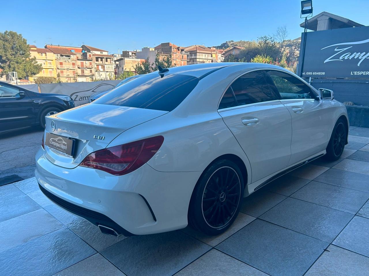 Mercedes-benz CLA 200 CDI Premium - 2015