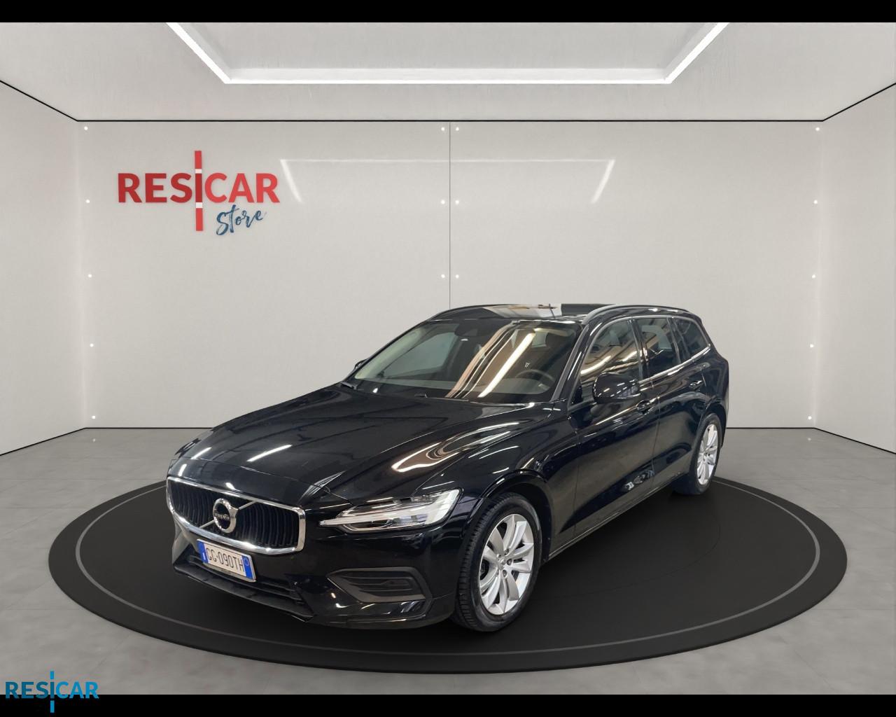 VOLVO V60 II 2019 V60 2.0 B4 Momentum Business auto