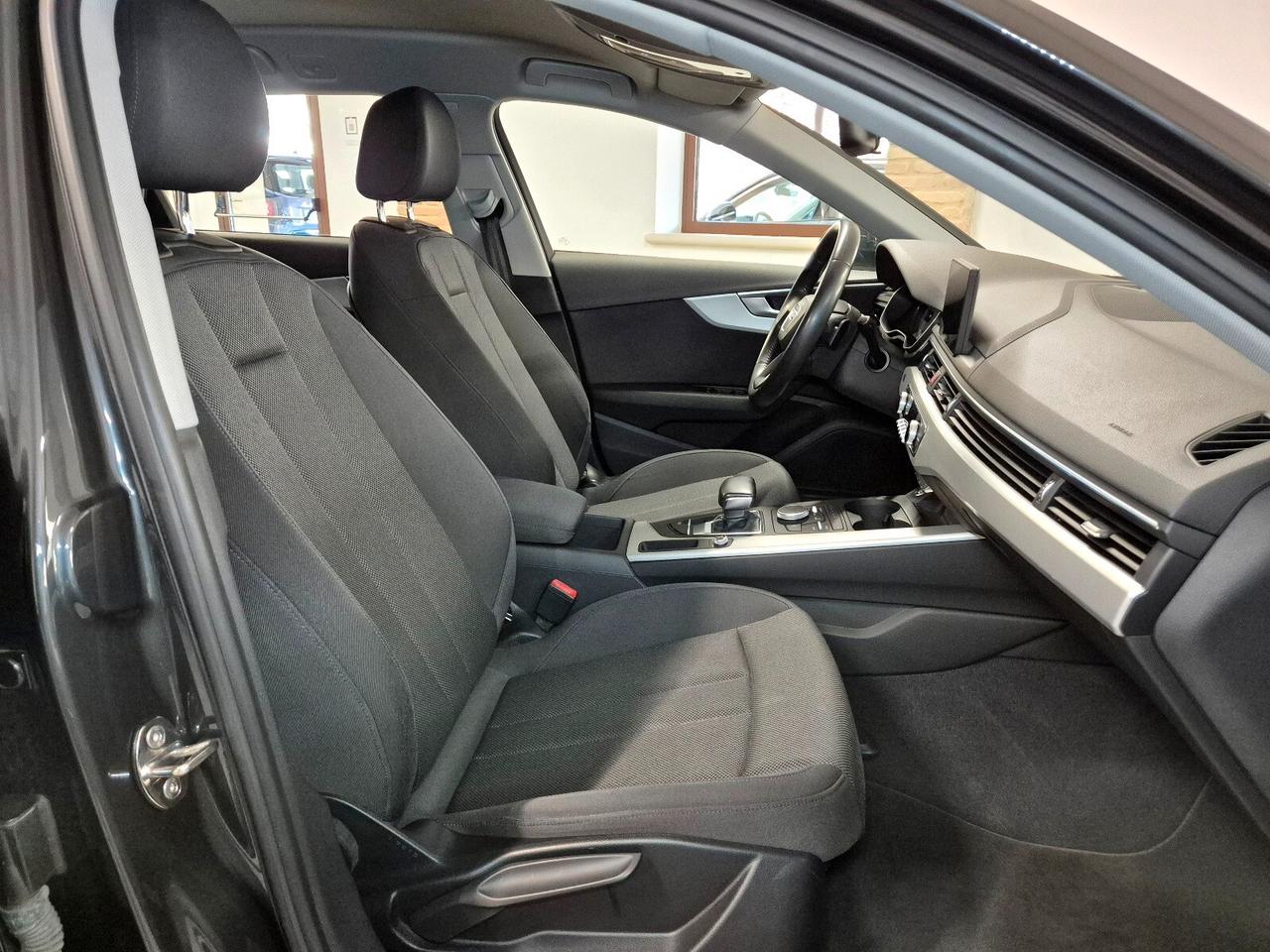 Audi A4 Avant 35 TDI S tronic Business