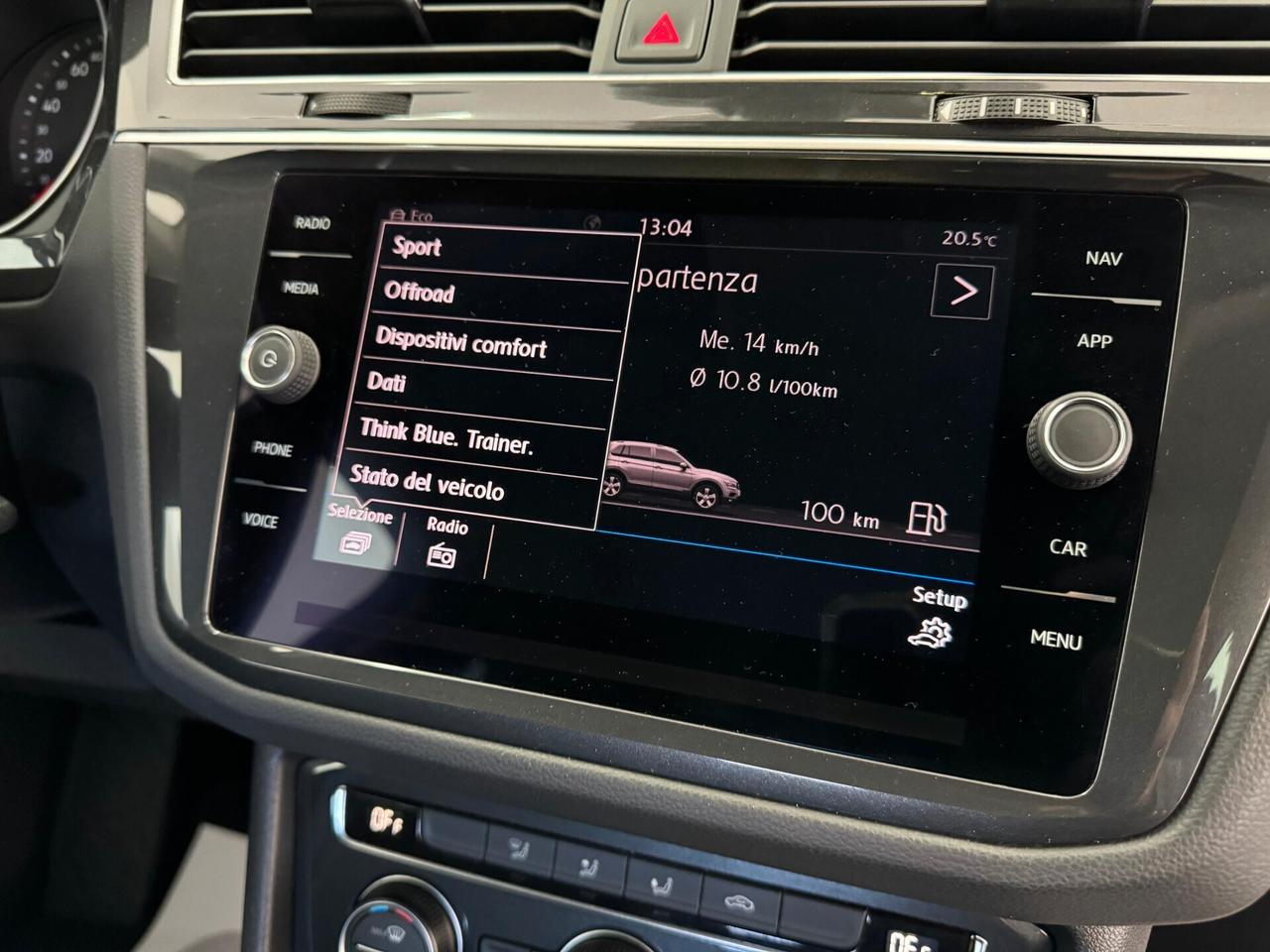 Volkswagen Tiguan 2.0 TDI SCR DSG Business BlueMotion Technology