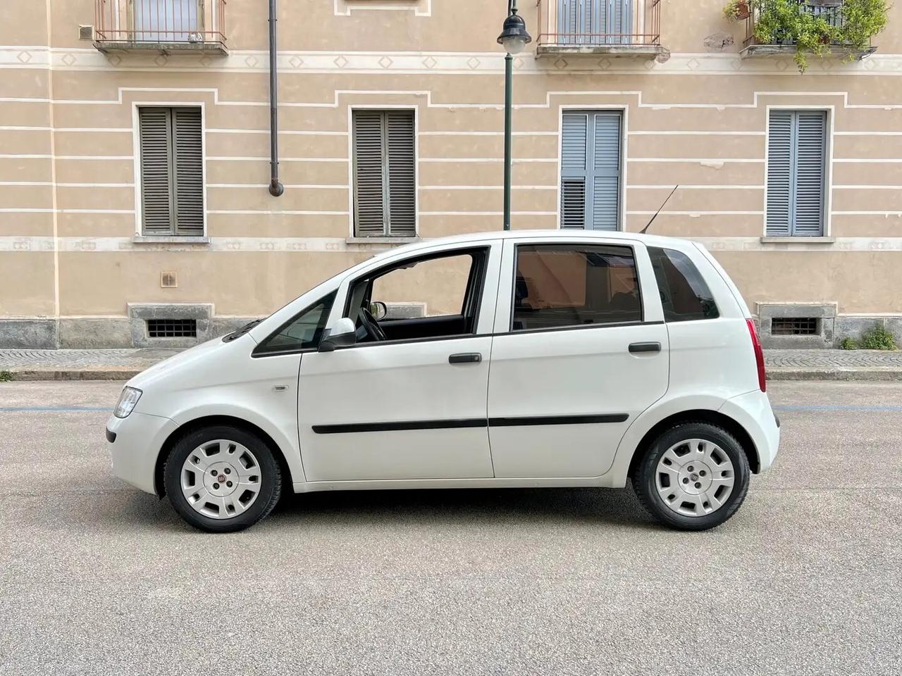 Fiat Idea 1.4 16v 95cv 6Marce Euro5 Active
