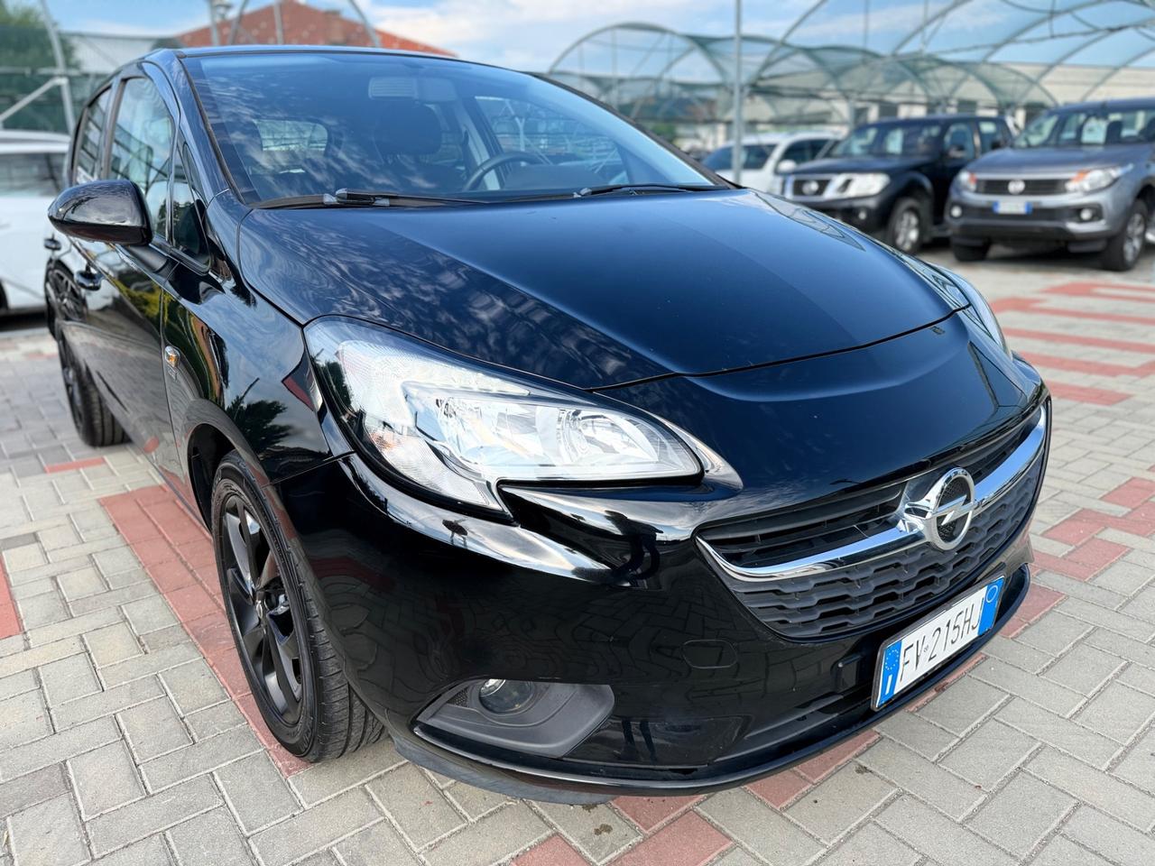 Opel Corsa 1.2 5 porte Black Edition NEOPATENTATI