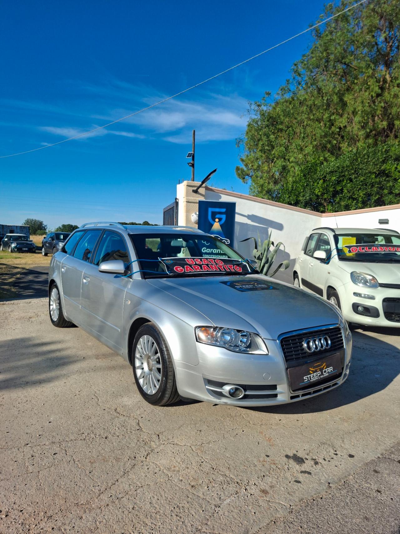 Audi A4 2.0 TDI con 12 mesi di Garanzia