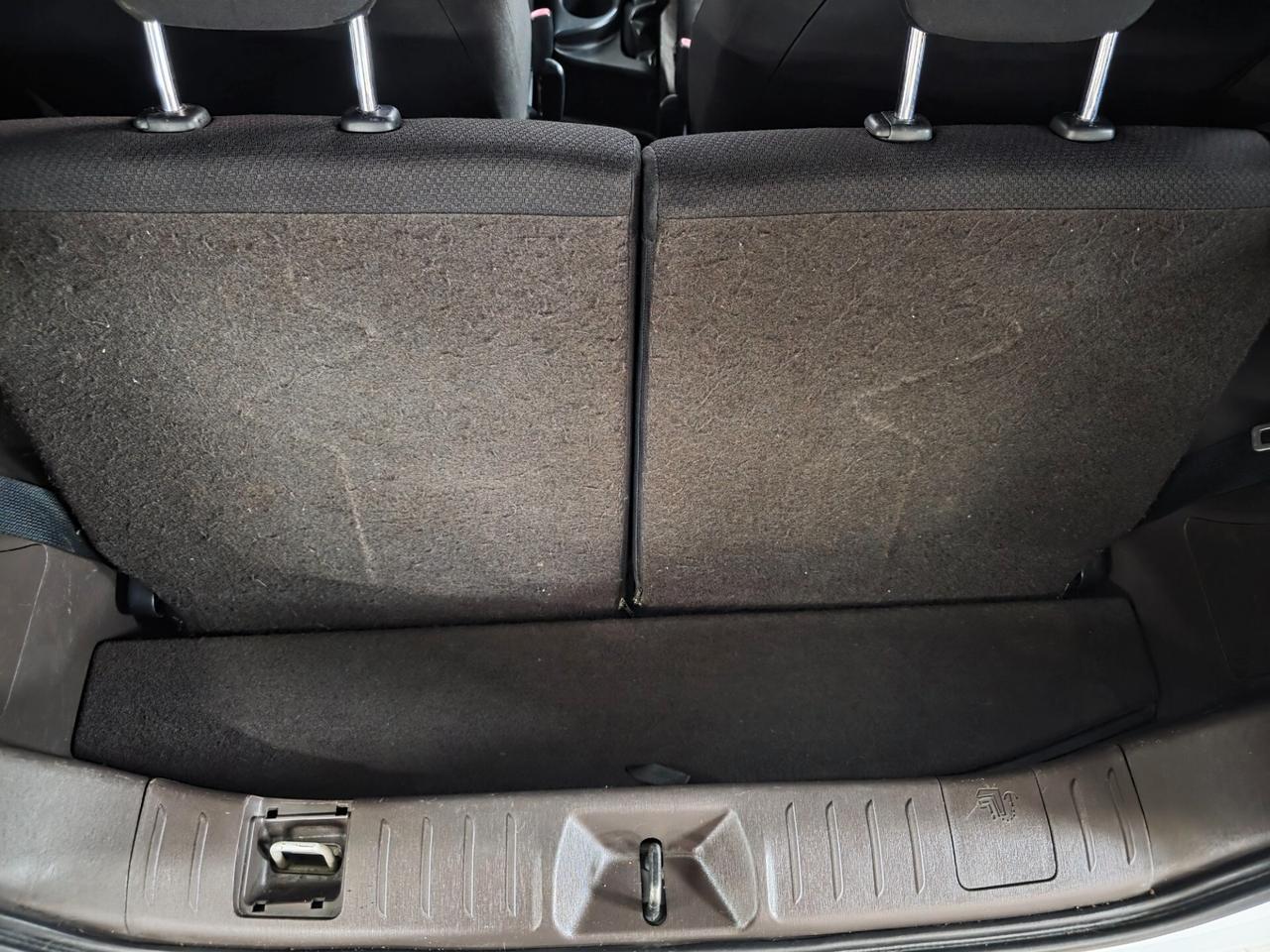 Toyota iQ 1.0 Lounge