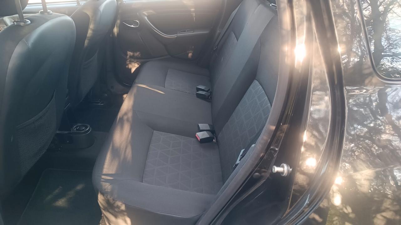 Dacia Duster 1.6 115CV Start&Stop 4x2 Lauréate