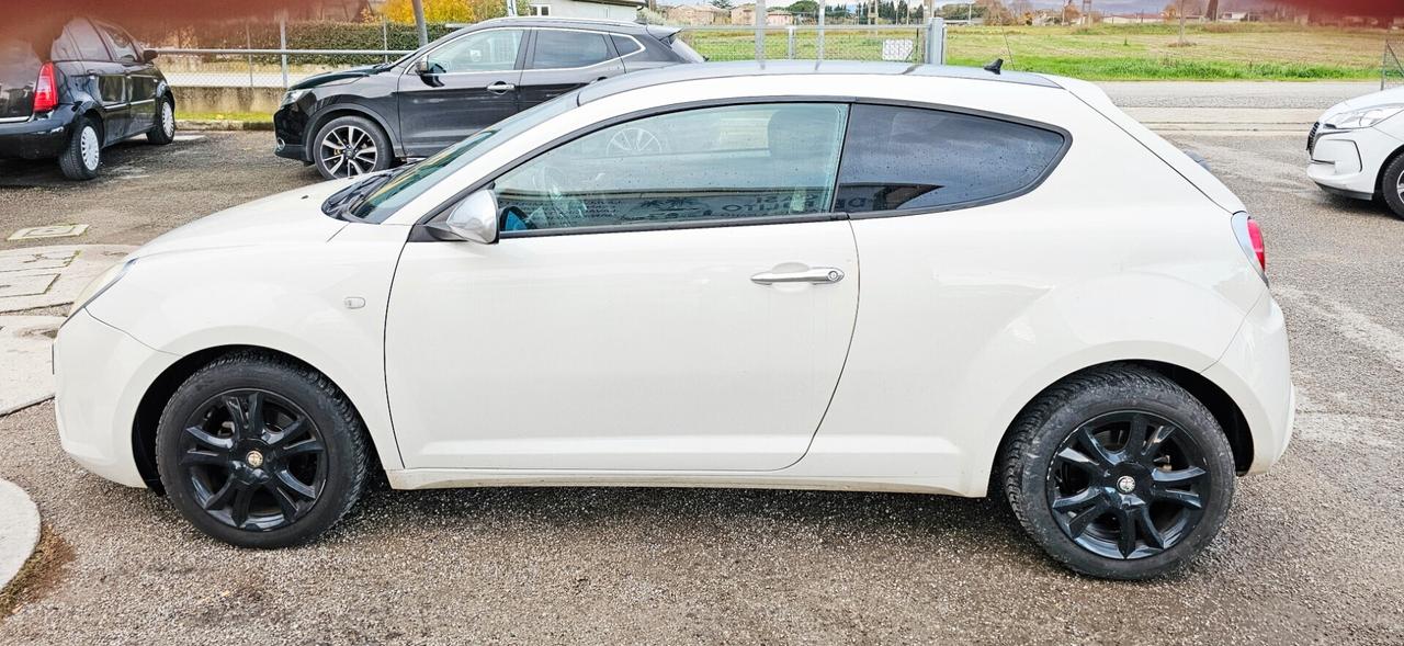 Alfa Romeo MiTo 1.4 105 CV M.air S&S Distinctive Sport Pack