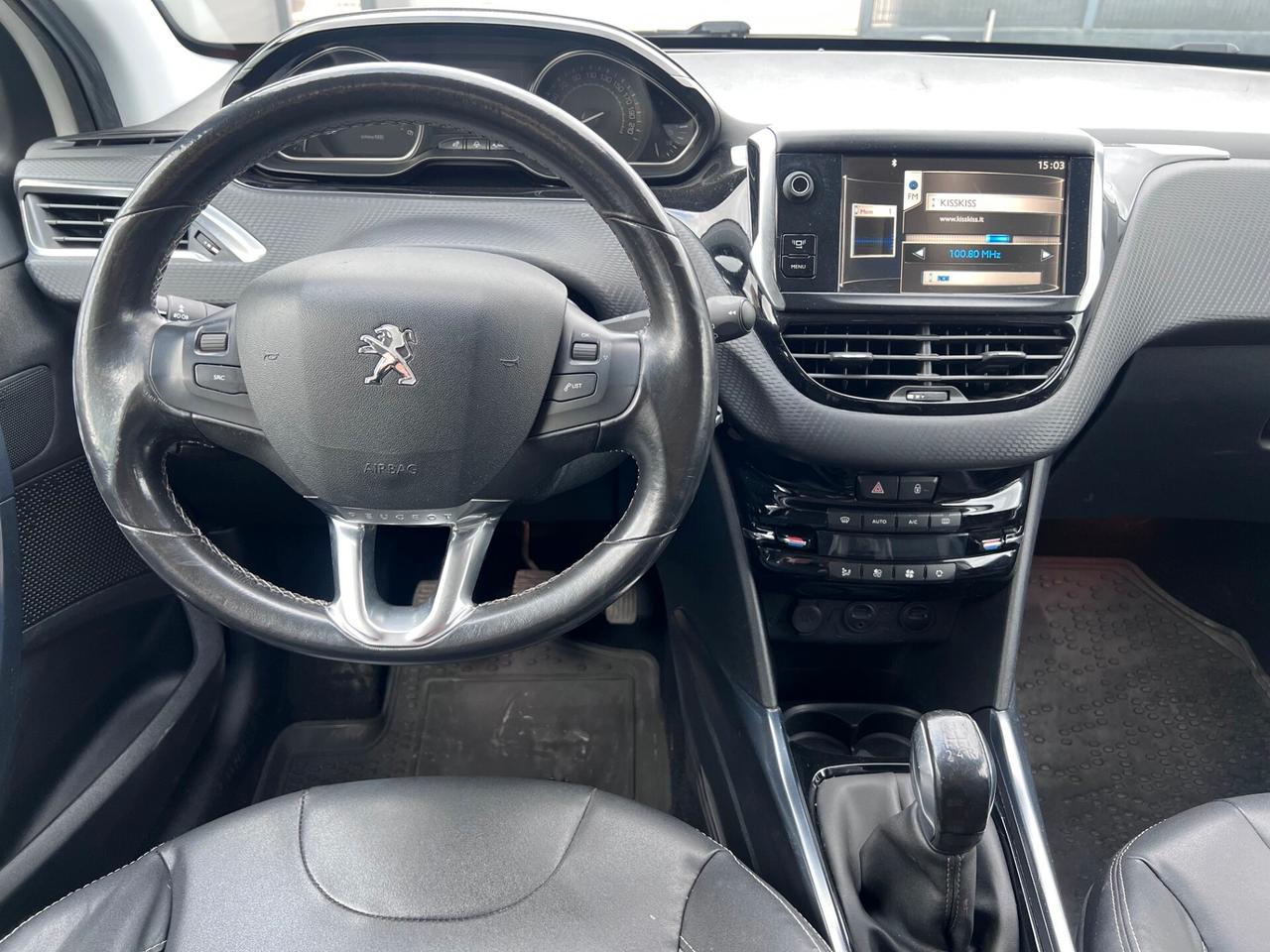 Peugeot 2008 1.6 e-hdi 92cv 8v Allure NAVI/PELLE/17; PERFETTA!