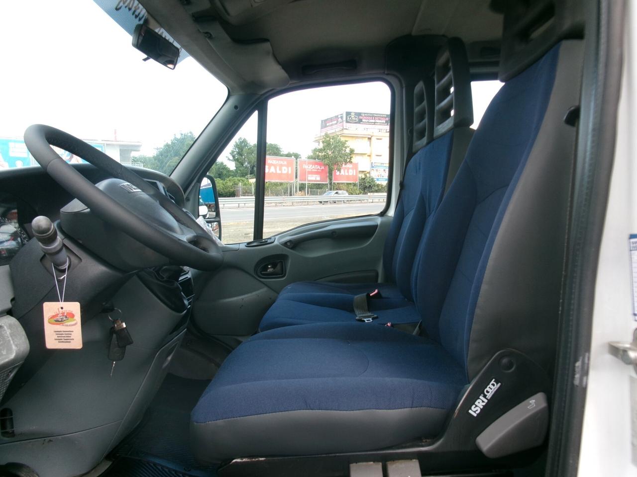 Iveco Daily 35C10 2.3 100CV DOPPIA CABINA 7P RIBALTABILE TRILATERALE