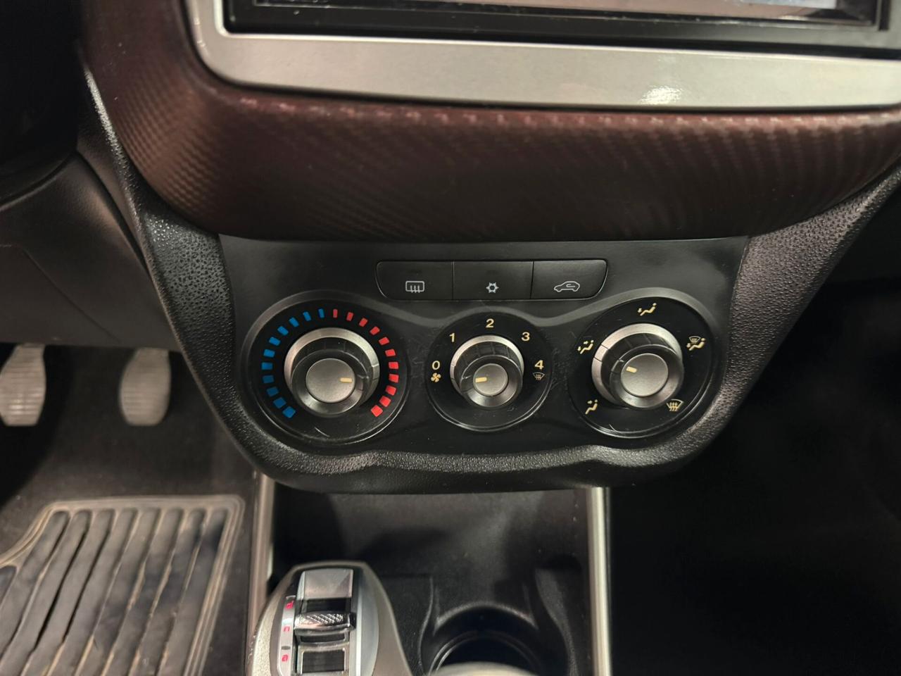 Alfa Romeo MiTo 1.4 T 155 CV Distinctive Sport Pack