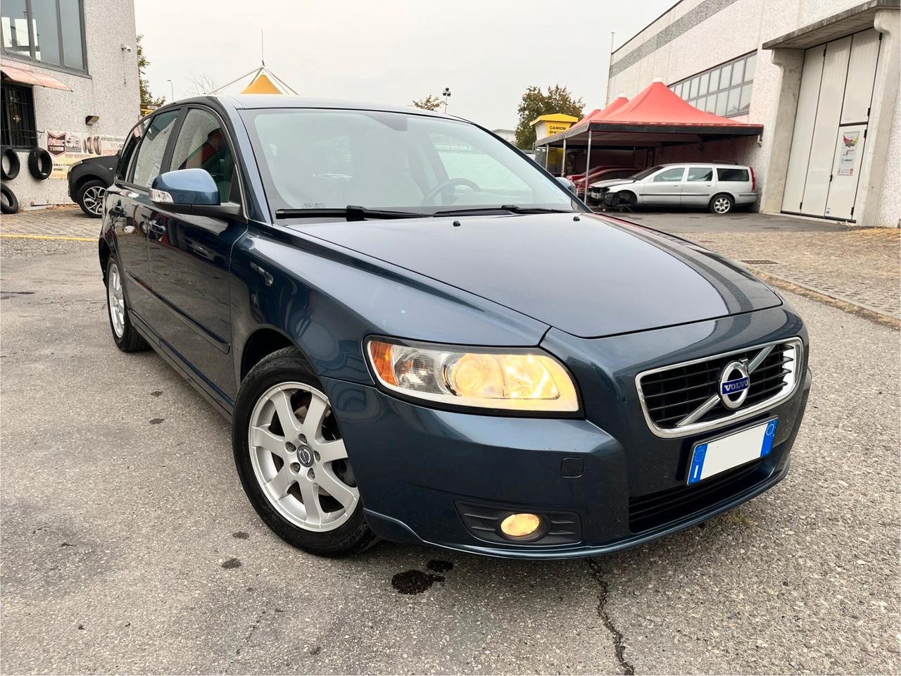 Volvo V50 D2 POLAR