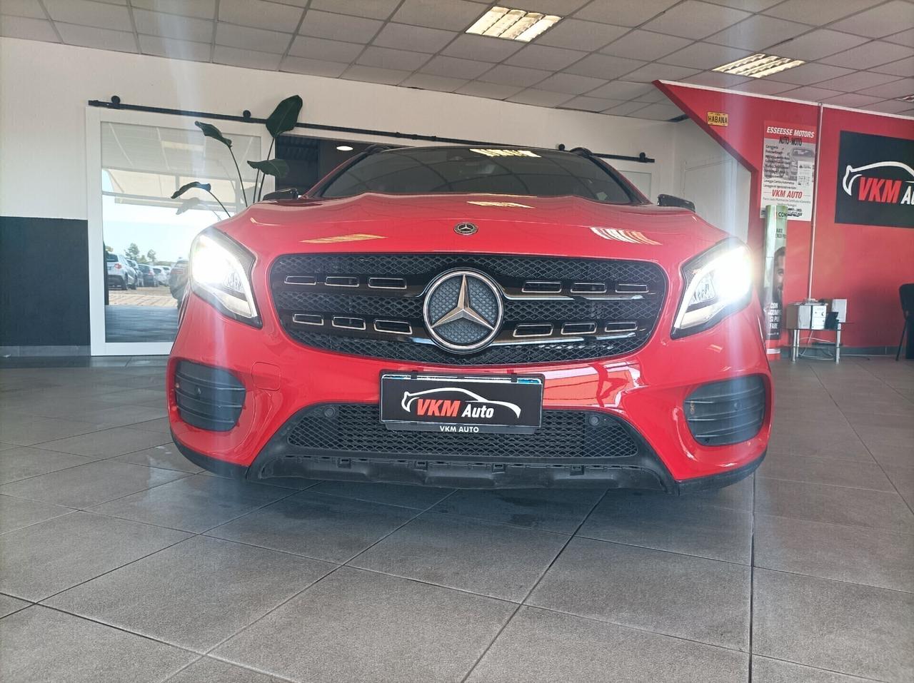 Mercedes GLA 180 AMG PREMIUM NEOPATENTATI