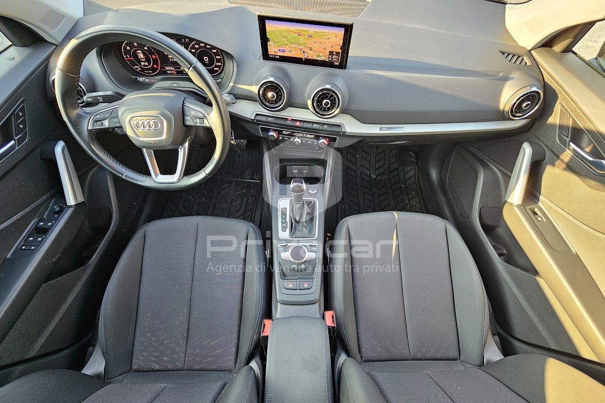 AUDI Q2 30 TDI S tronic Business