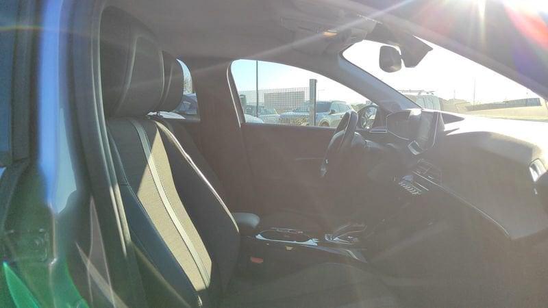Peugeot 208 208 motore elettrico 136 CV 5 porte Allure